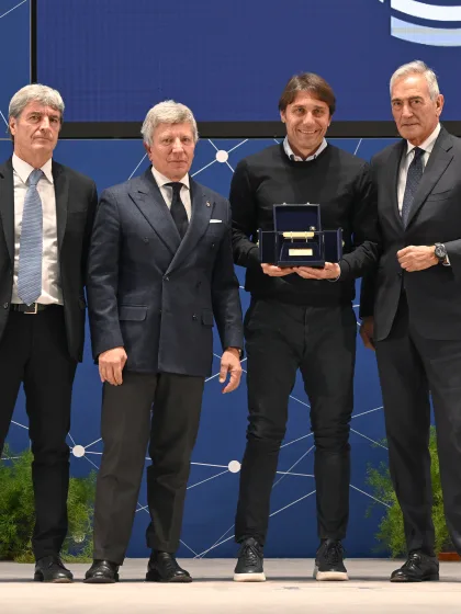 Commento Presidente Simonelli su Panchina d'Oro ad Antonio Conte