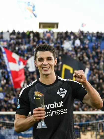Como-Sassuolo 2-0, lariani quarti